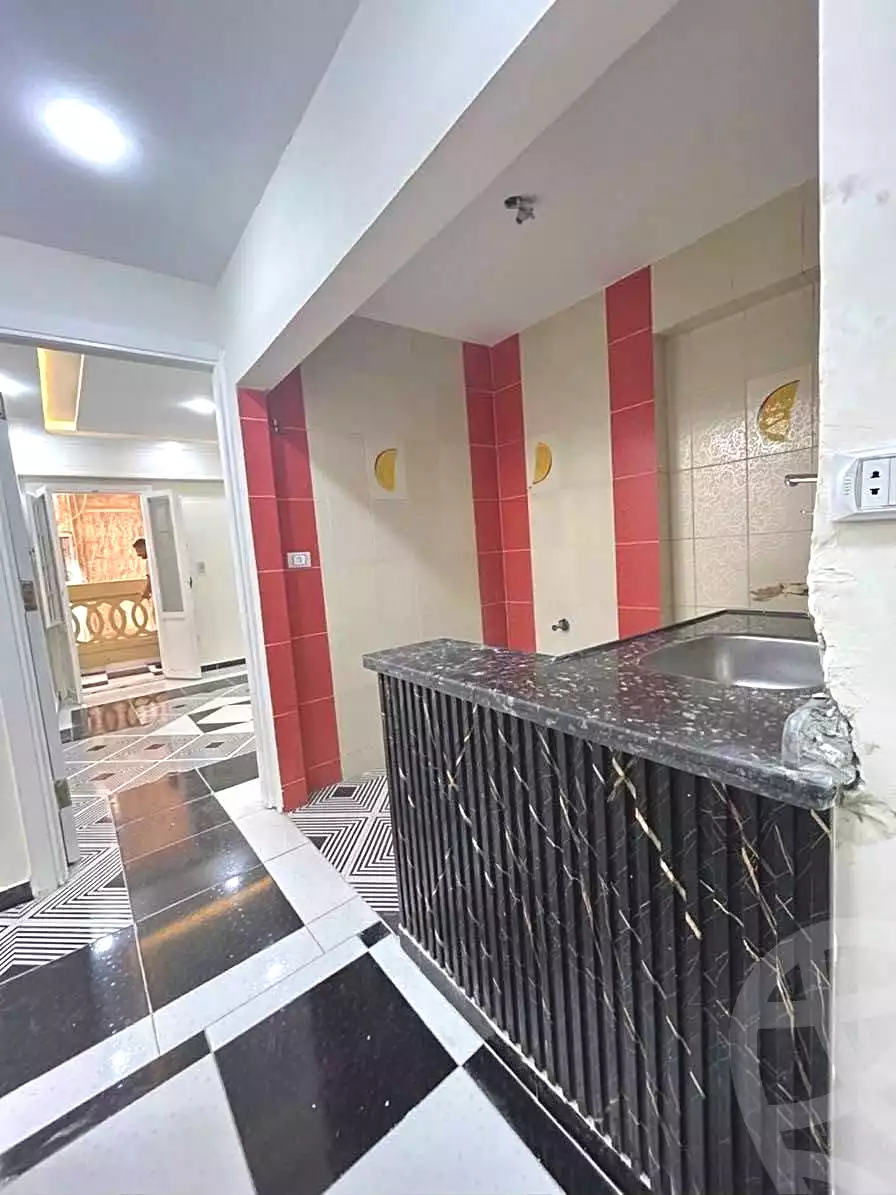 https://aqarmap.com.eg/ar/listing/7369139-for-sale-alexandria-sydy-bshr-sydy-bshr-bhry-shr-mhmd-njyb