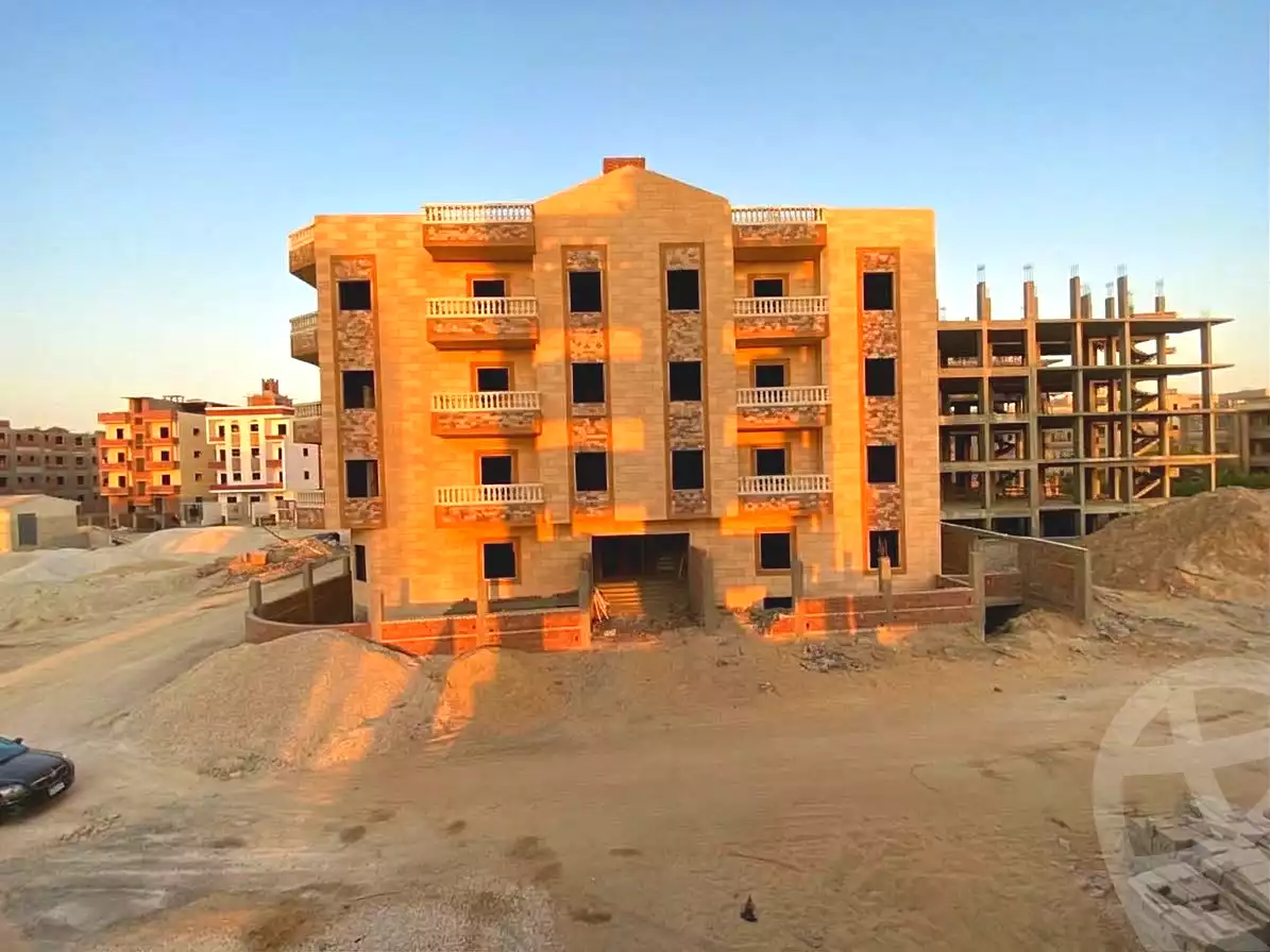 https://aqarmap.com.eg/en/listing/7369242-for-sale-cairo-6th-of-october-hadaeq-october-golden-square
