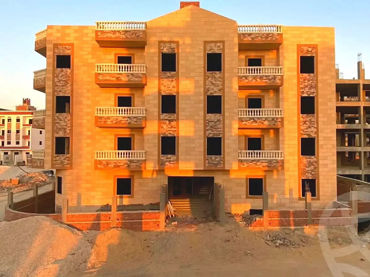 https://aqarmap.com.eg/ar/listing/7369323-for-sale-cairo-6th-of-october-hadaeq-october-golden-square