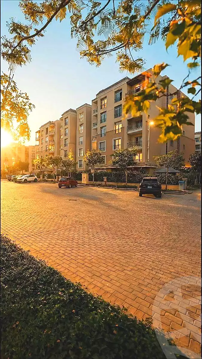 https://aqarmap.com.eg/ar/listing/7369406-for-sale-cairo-new-cairo-compounds-sarai-club-views-sarai-compound