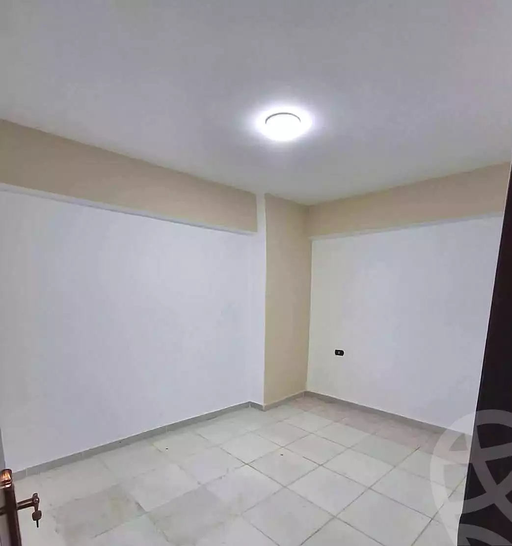 https://aqarmap.com.eg/ar/listing/7369812-for-sale-alexandria-lsywf-el-falki