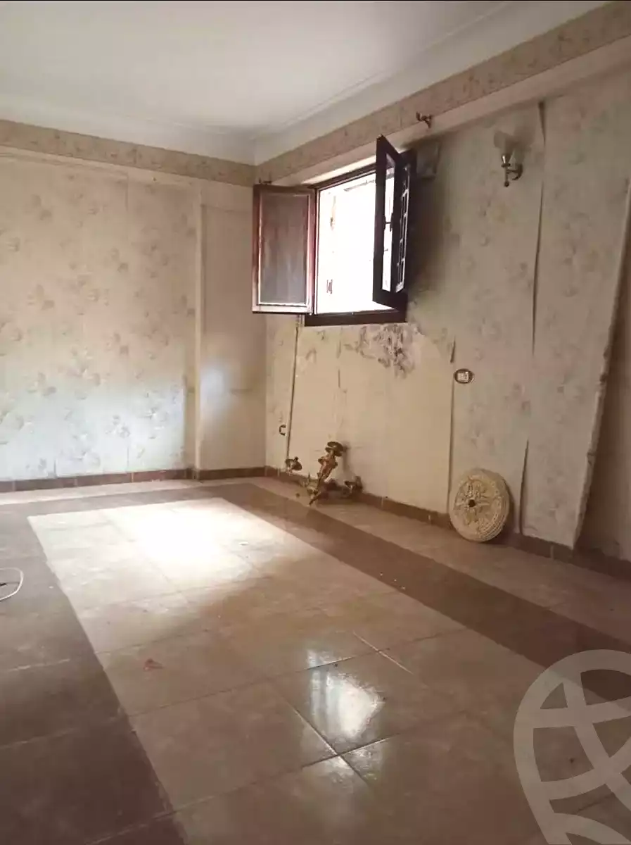 https://aqarmap.com.eg/en/listing/7369860-for-sale-alexandria-el-asafra-shr-45