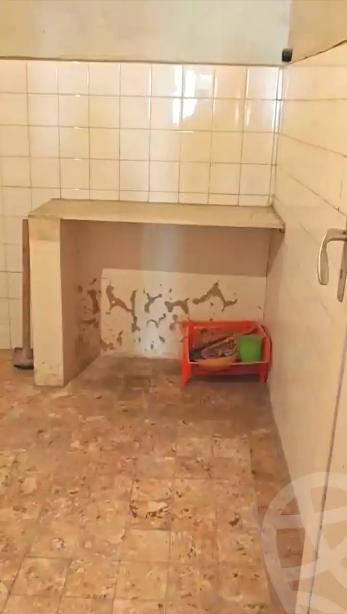 https://aqarmap.com.eg/ar/listing/7369859-for-sale-alexandria-ganaklis