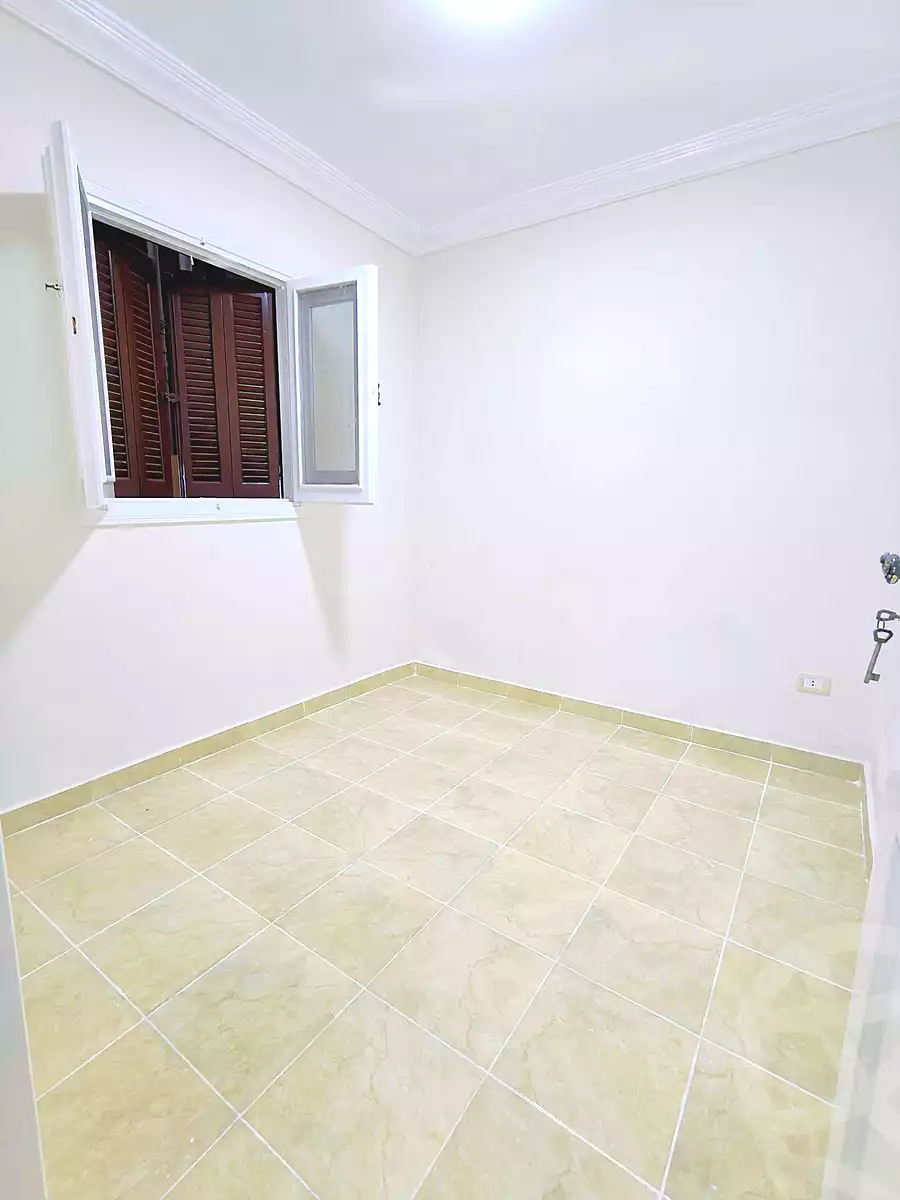 https://aqarmap.com.eg/ar/listing/7369973-for-sale-alexandria-al-agamy-shataa-el-nakheel