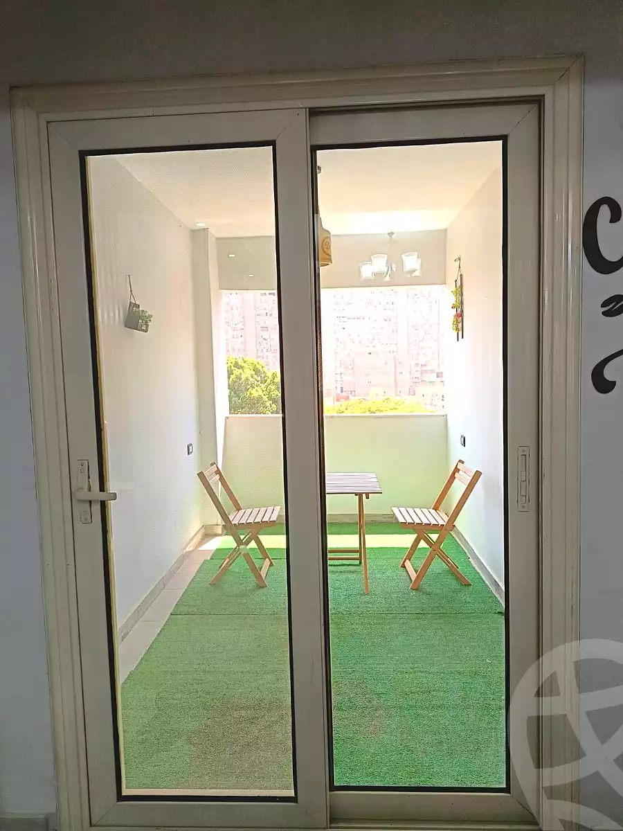 https://aqarmap.com.eg/ar/listing/7370011-for-sale-cairo-helwan-lmjwr-lrb-lmshrw-lmryky-street-104