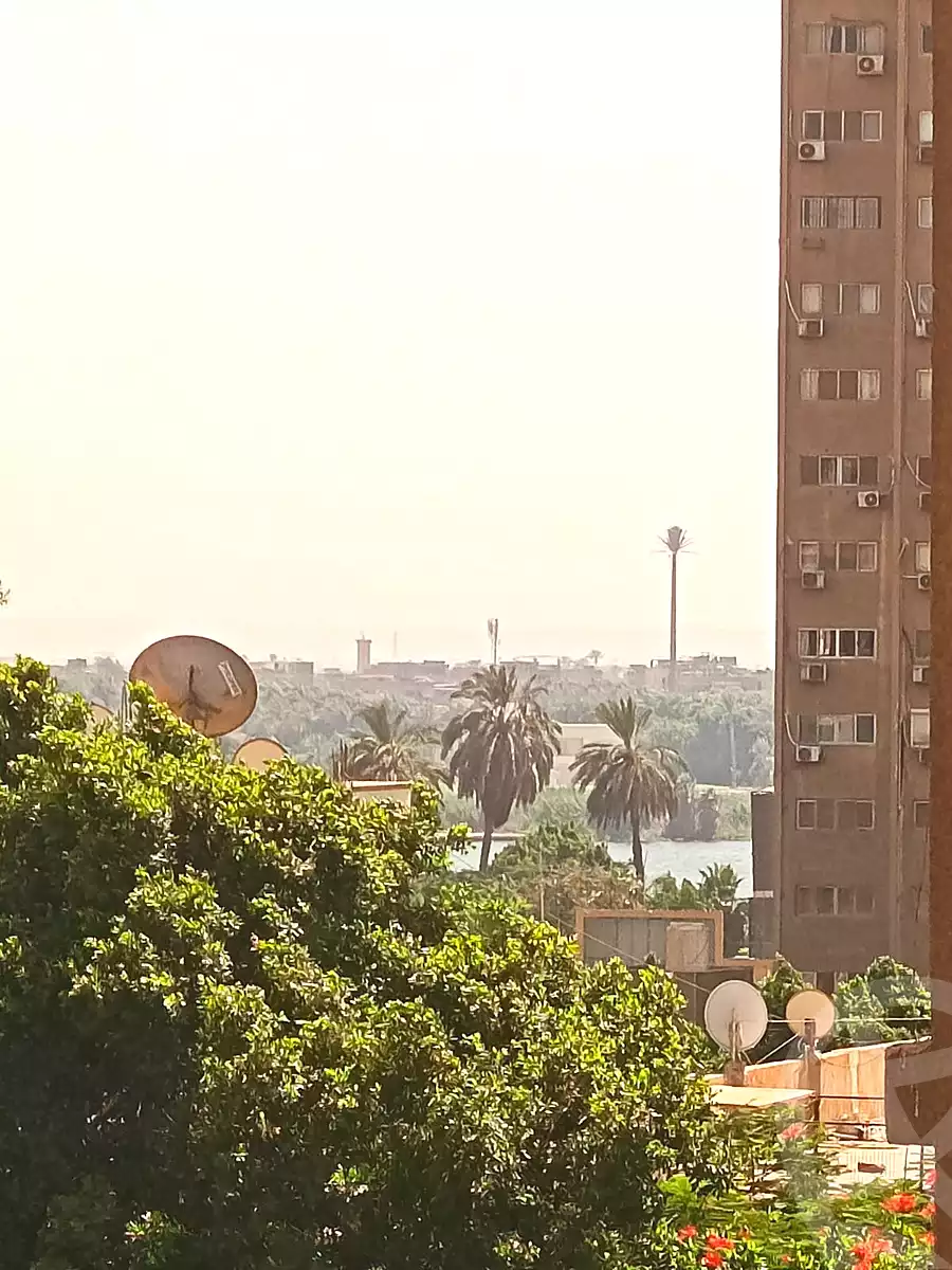 https://aqarmap.com.eg/ar/listing/7370011-for-sale-cairo-helwan-lmjwr-lrb-lmshrw-lmryky-street-104