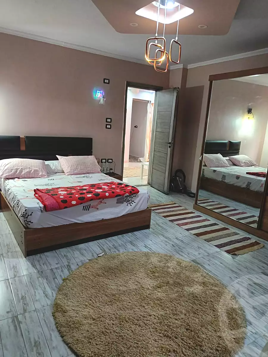https://aqarmap.com.eg/ar/listing/7370011-for-sale-cairo-helwan-lmjwr-lrb-lmshrw-lmryky-street-104