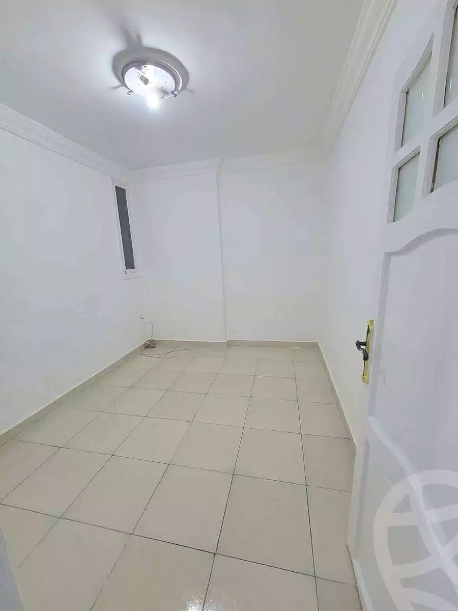https://aqarmap.com.eg/en/listing/7370045-for-sale-alexandria-sydy-bshr-sydy-bshr-bhry