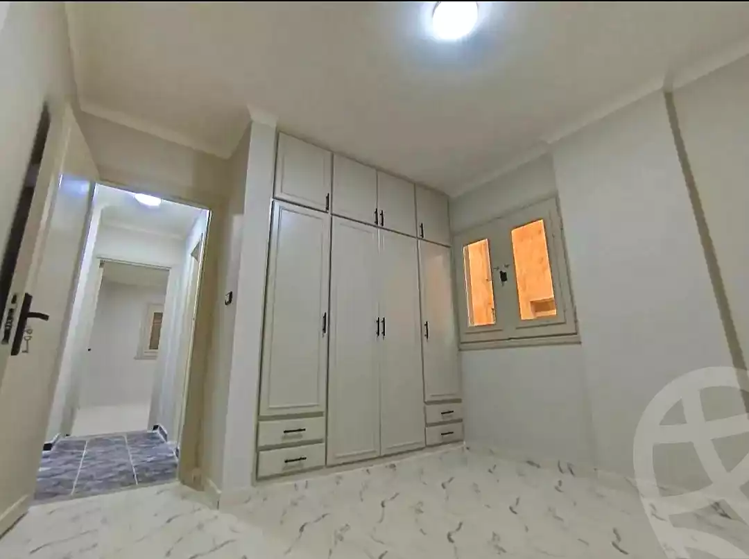 https://aqarmap.com.eg/en/listing/7370201-for-sale-alexandria-al-agamy-shataa-el-nakheel