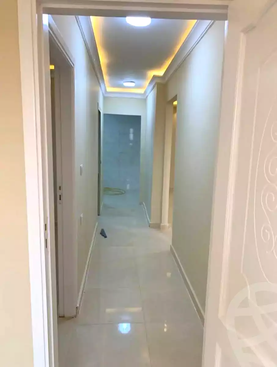 https://aqarmap.com.eg/ar/listing/7370488-for-sale-cairo-madinat-el-salam-isbico