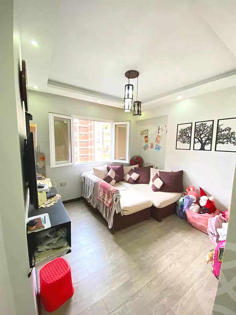 https://aqarmap.com.eg/ar/listing/7371080-for-sale-alexandria-al-agamy-lbytsh-bianchiii