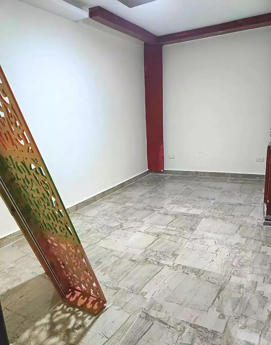 https://aqarmap.com.eg/ar/listing/7371096-for-rent-alexandria-sydy-bshr-sydy-bshr-bhry-shr-mhmwd-l-yswy