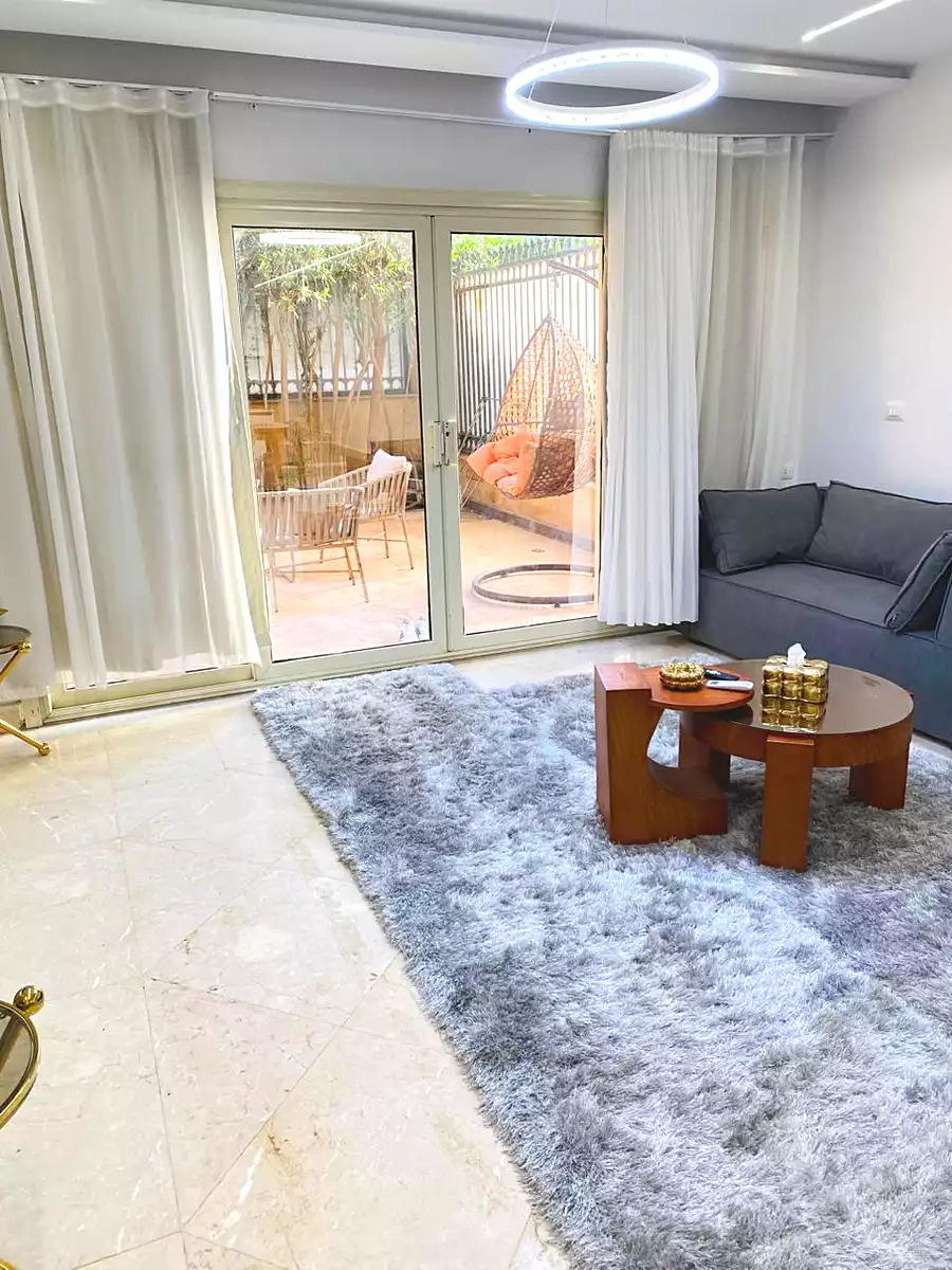 https://aqarmap.com.eg/en/listing/7371317-for-rent-cairo-el-sheikh-zayed-city-compounds-beverly-hills