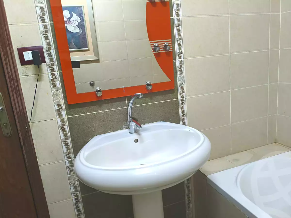 https://aqarmap.com.eg/ar/listing/7371438-for-sale-cairo-new-cairo-new-narges