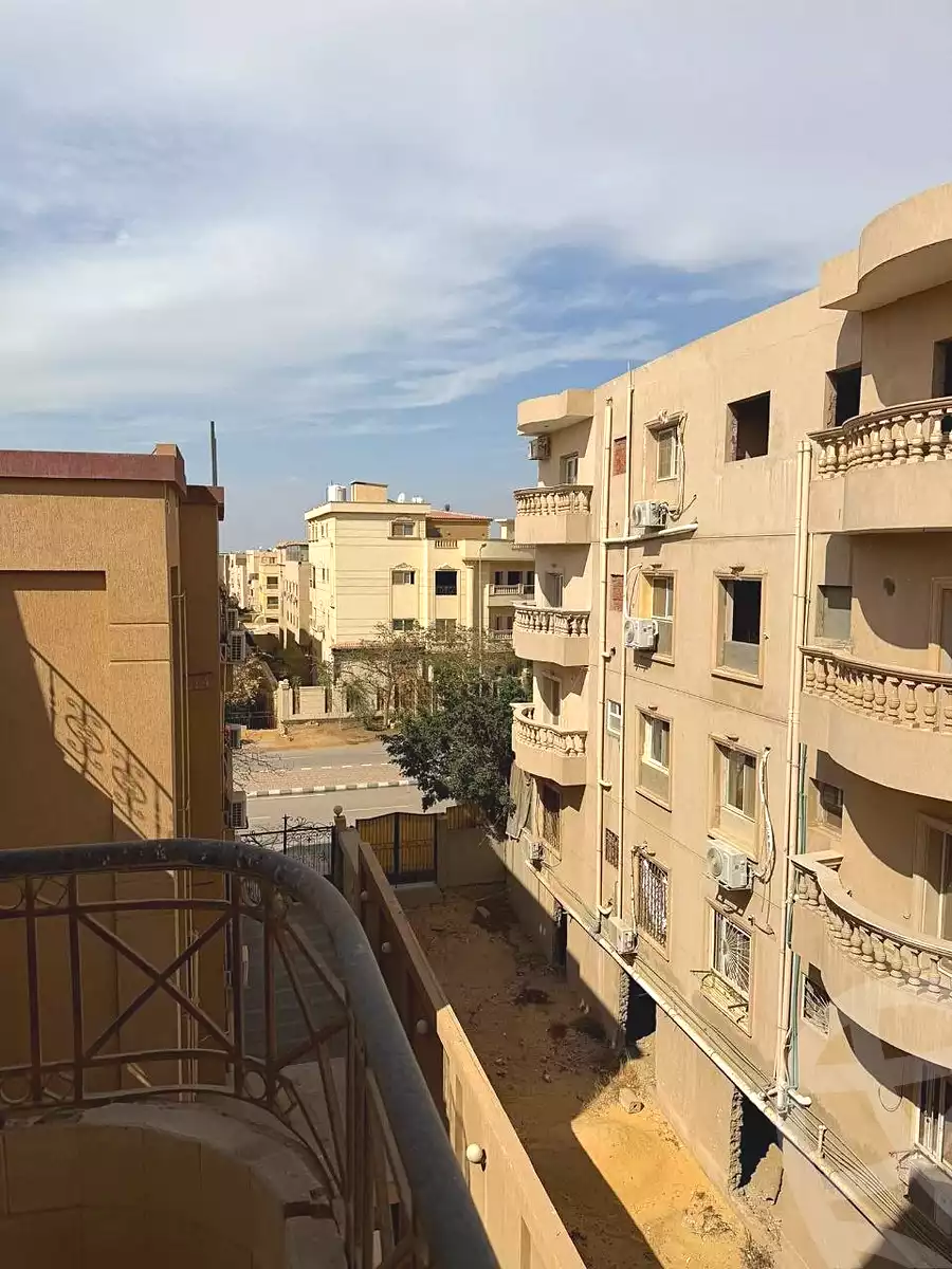 https://aqarmap.com.eg/en/listing/7371604-for-sale-cairo-new-cairo-el-banafsg-el-banafsag-12
