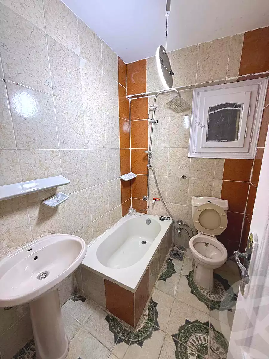 https://aqarmap.com.eg/en/listing/7371752-for-sale-alexandria-al-agamy-shataa-el-nakheel