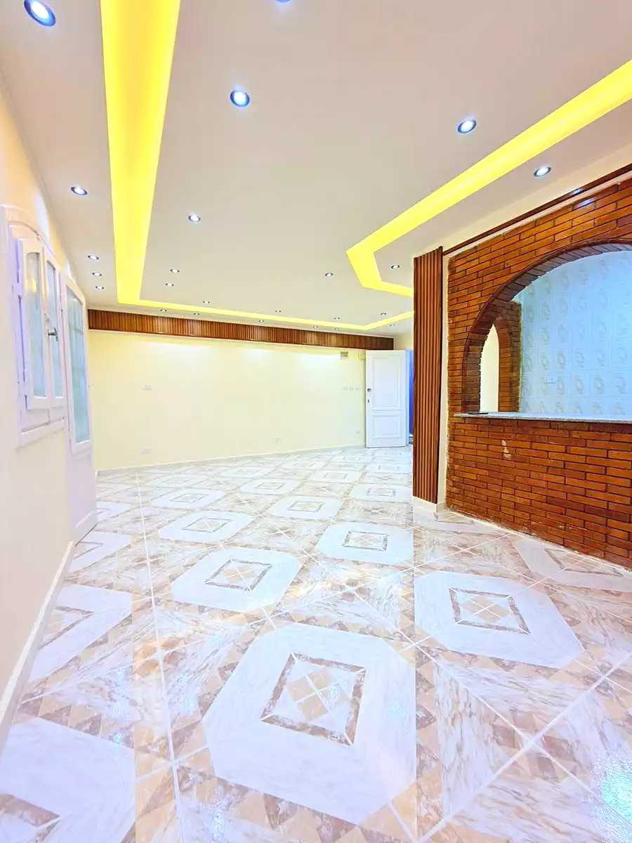 https://aqarmap.com.eg/en/listing/7371798-for-sale-alexandria-al-agamy-shataa-el-nakheel