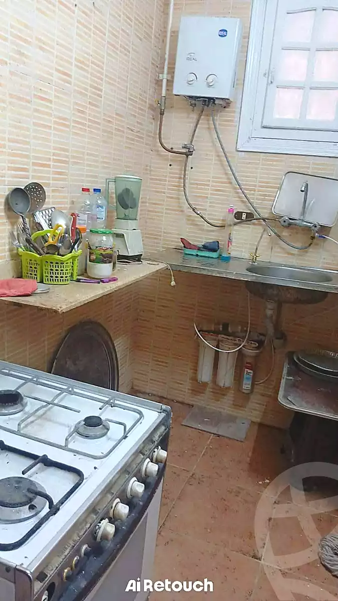 https://aqarmap.com.eg/ar/listing/7372257-for-rent-alexandria-bw-qyr