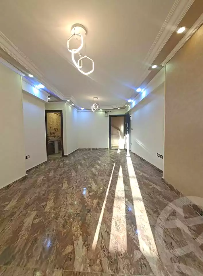 https://aqarmap.com.eg/ar/listing/7372785-for-sale-alexandria-el-asafra-l-sfr-bhry