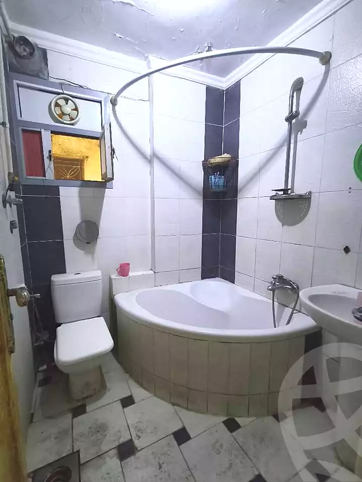 https://aqarmap.com.eg/en/listing/7372825-for-sale-alexandria-lsywf-gamila-abu-herid-st