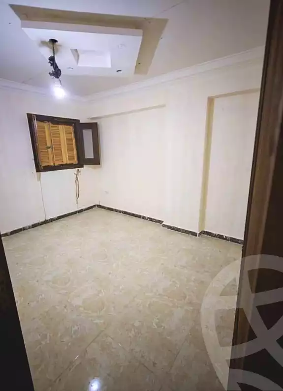 https://aqarmap.com.eg/ar/listing/7372930-for-sale-alexandria-al-agamy-bw-ywsf