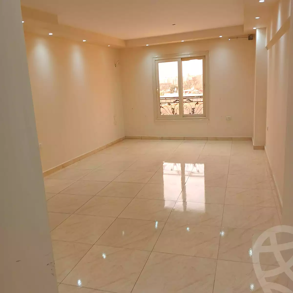 https://aqarmap.com.eg/en/listing/7373031-for-rent-cairo-el-maadi-zahraa-el-maadi-shr-krfwr-lryysy