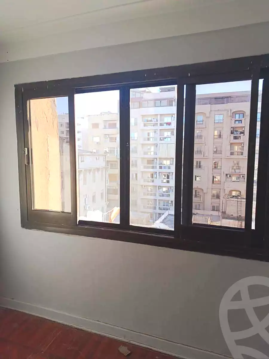 https://aqarmap.com.eg/ar/listing/7373175-for-rent-alexandria-kafr-abdo