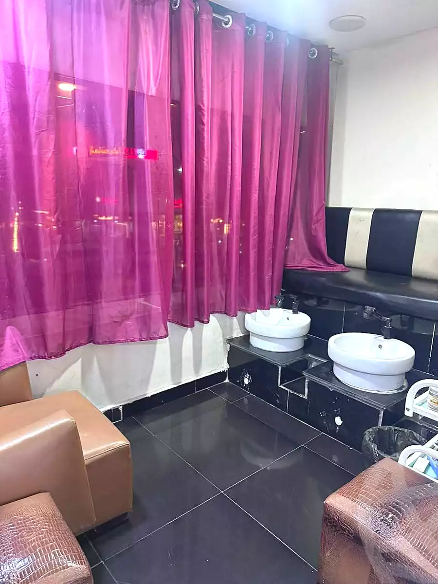 https://aqarmap.com.eg/ar/listing/7373351-for-sale-alexandria-el-asafra-shr-45
