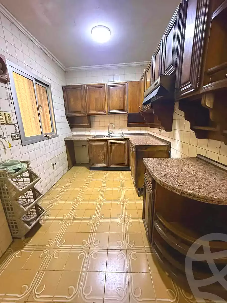 https://aqarmap.com.eg/ar/listing/7373525-for-rent-cairo-shoubra-el-mzalat