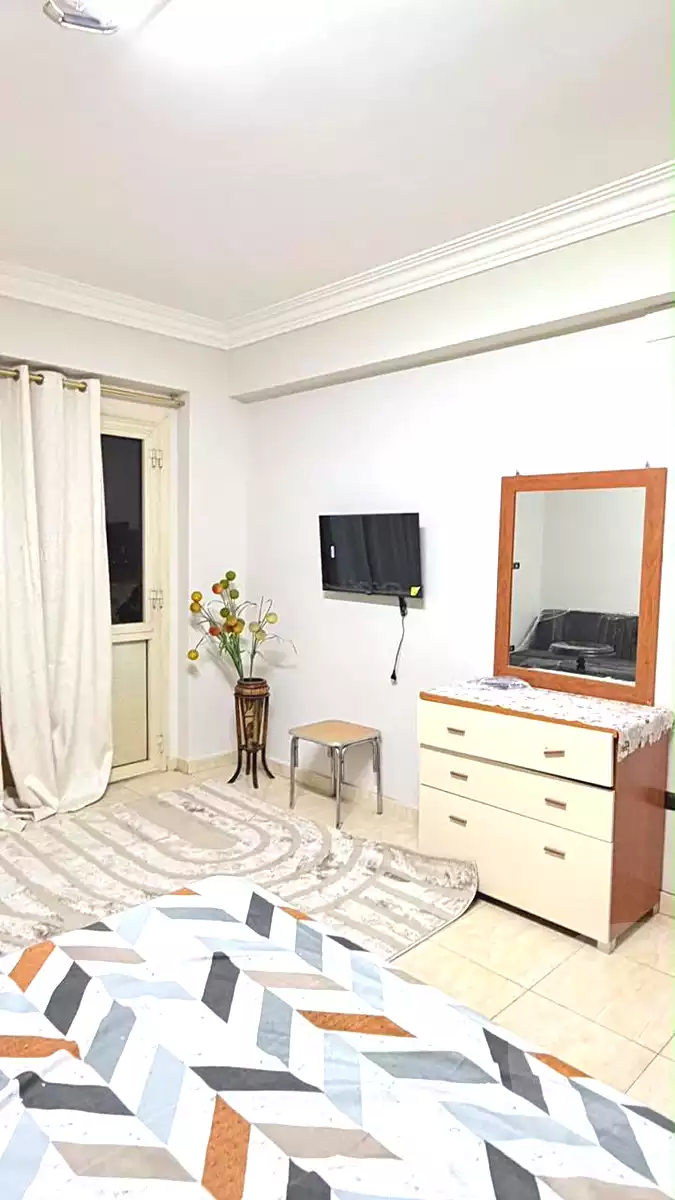 https://aqarmap.com.eg/ar/listing/7373873-for-rent-cairo-6th-of-october-el-ahyaa-neighborhood-7th-ibn-thabit-st