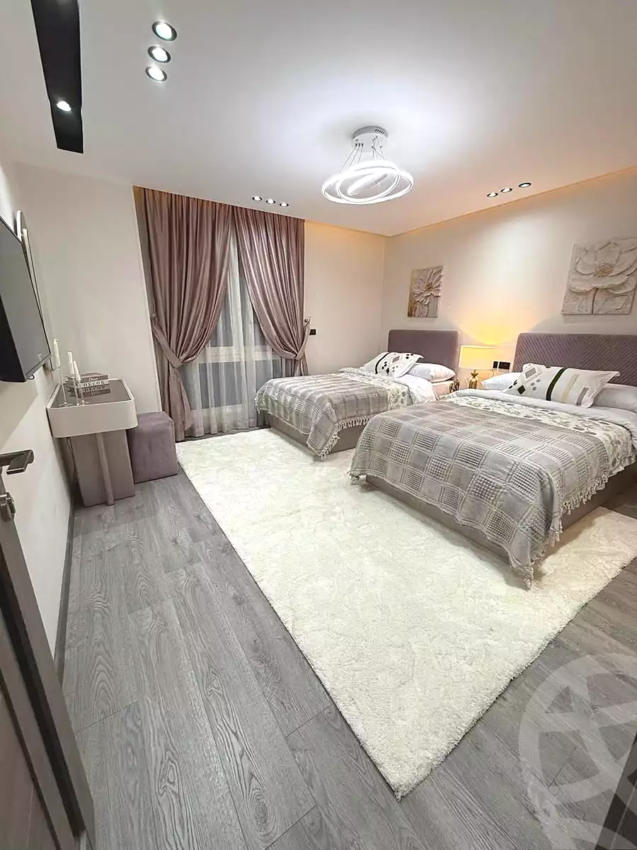 https://aqarmap.com.eg/ar/listing/7374159-for-sale-cairo-new-cairo-compounds-tag-city-taj-sultan