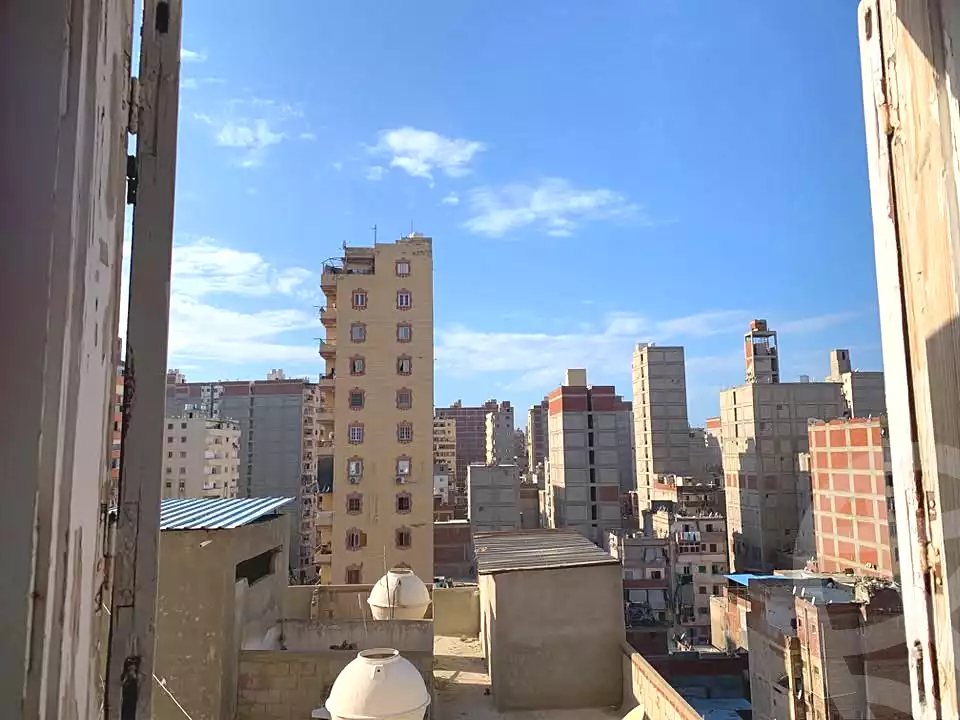 https://aqarmap.com.eg/ar/listing/7374314-for-sale-alexandria-sydy-bshr-sydy-bshr-qbly-street-30