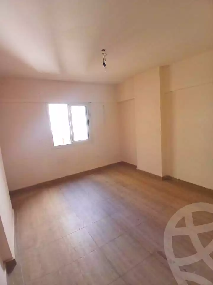 https://aqarmap.com.eg/ar/listing/7374737-for-sale-alexandria-new-miami
