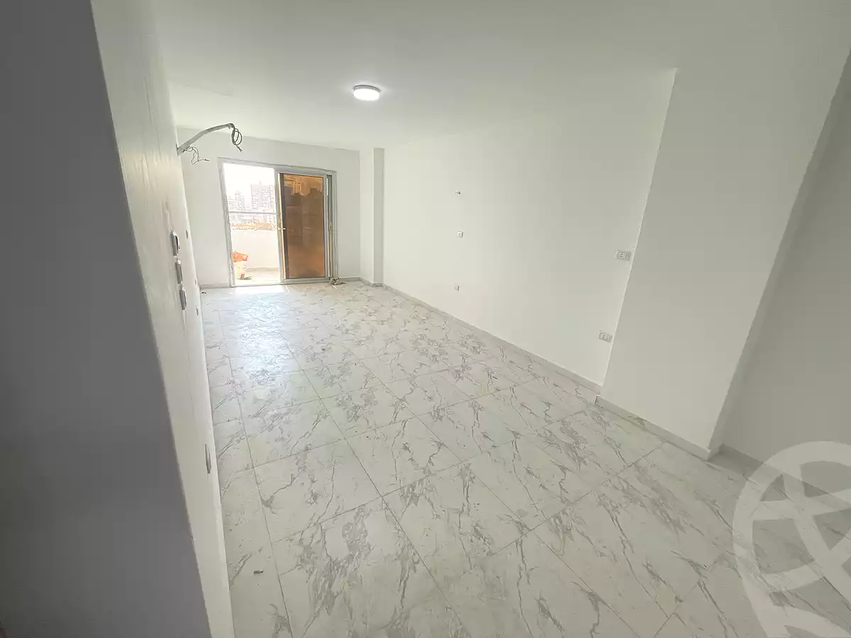 https://aqarmap.com.eg/ar/listing/7376351-for-rent-cairo-el-zaytun-lzytwn-lshrqy-shr-mstfy-bsh