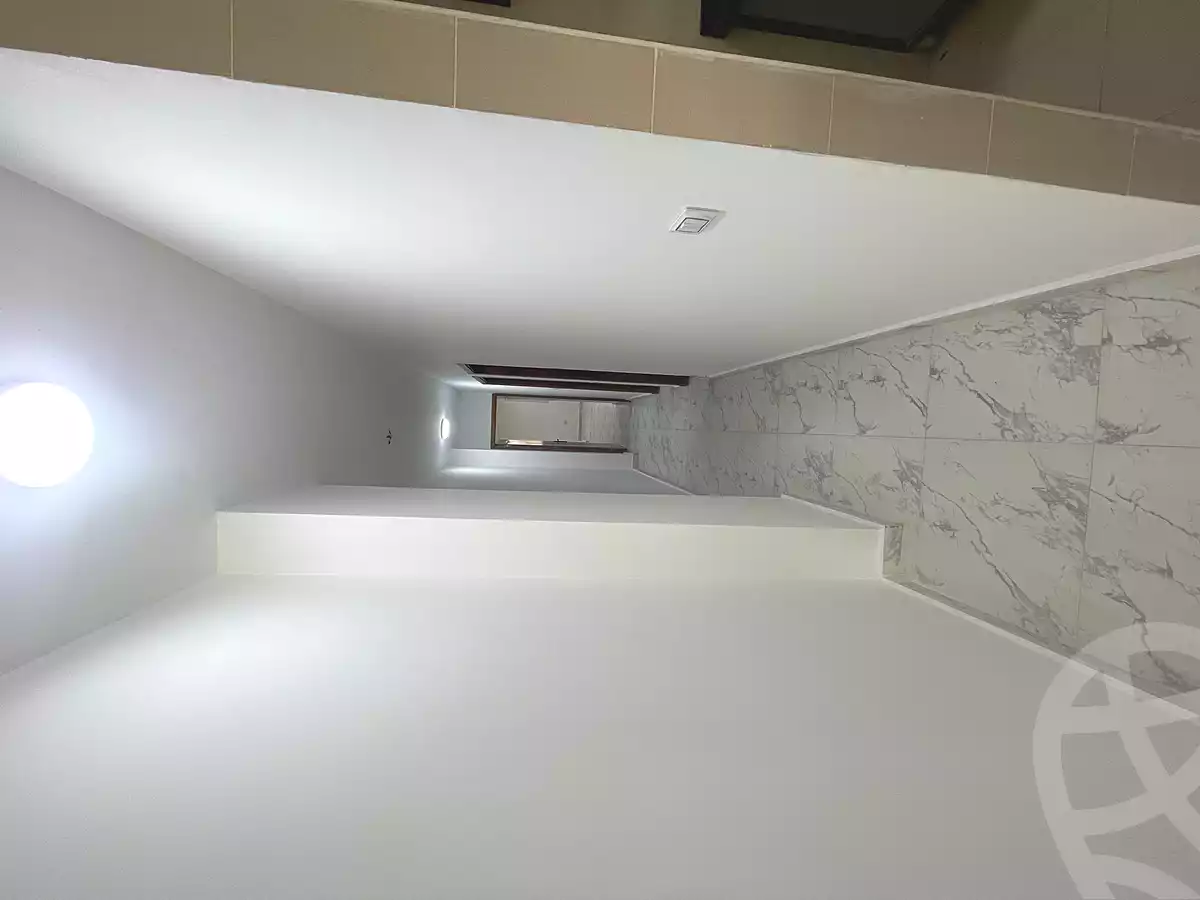 https://aqarmap.com.eg/ar/listing/7376351-for-rent-cairo-el-zaytun-lzytwn-lshrqy-shr-mstfy-bsh
