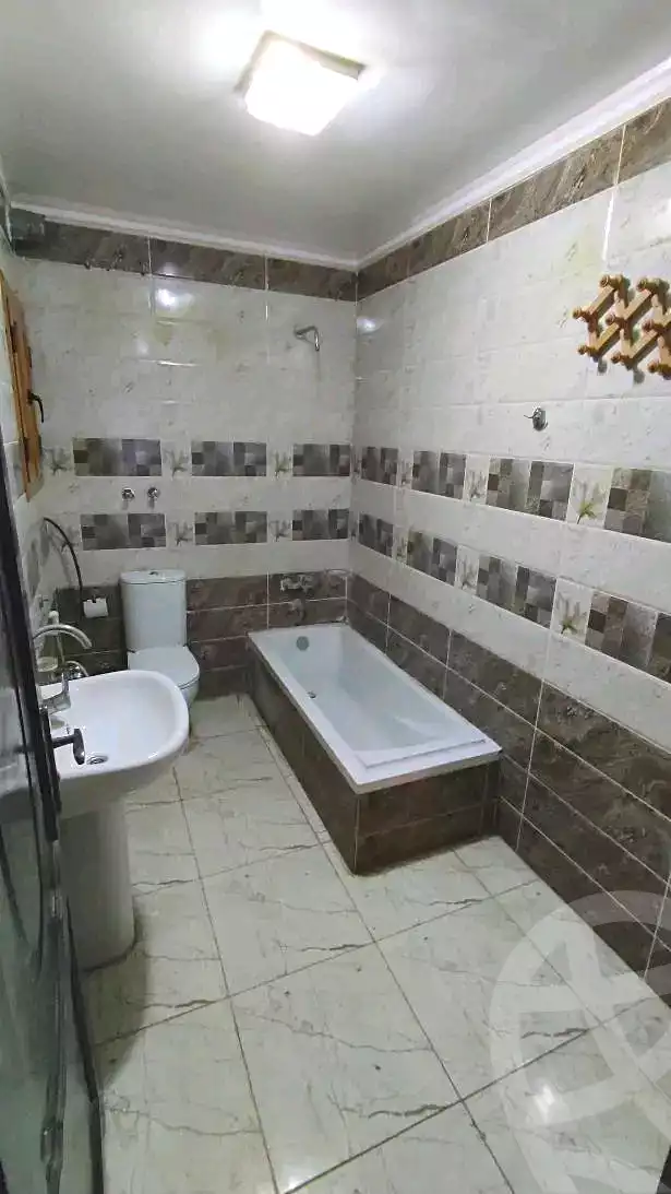 https://aqarmap.com.eg/en/listing/7376542-for-sale-cairo-faisal-el-tawabeq-el-shaheed-ahmed-hamdy-st
