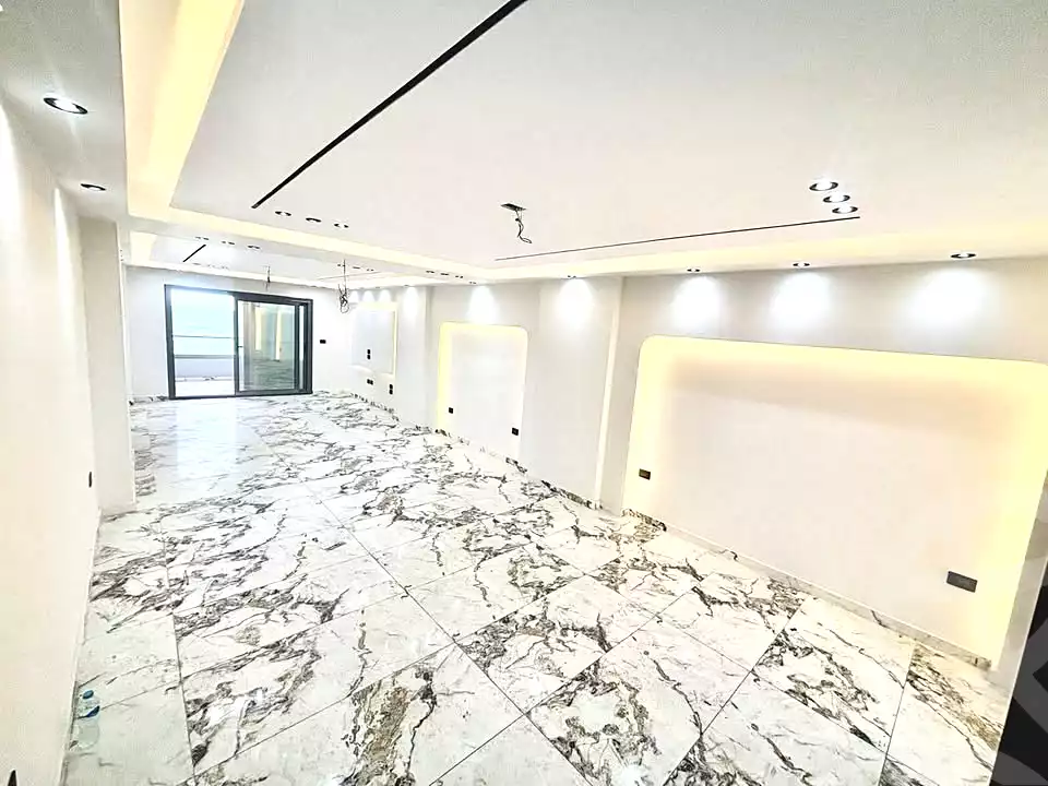 https://aqarmap.com.eg/en/listing/7377191-for-sale-alexandria-camp-cesar