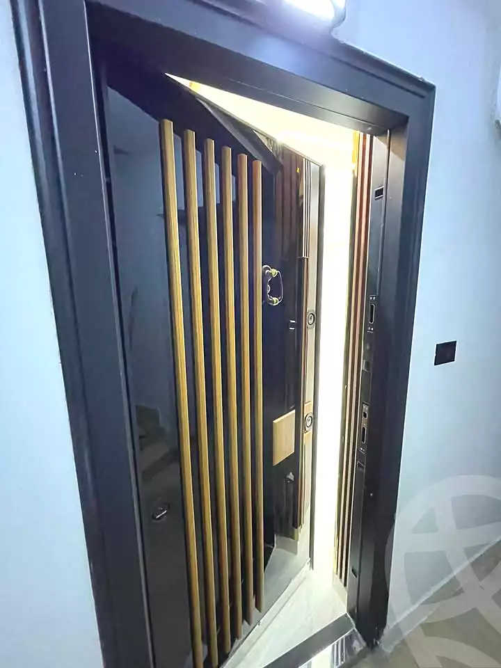 https://aqarmap.com.eg/ar/listing/7377466-for-sale-alexandria-el-asafra-l-sfr-bhry
