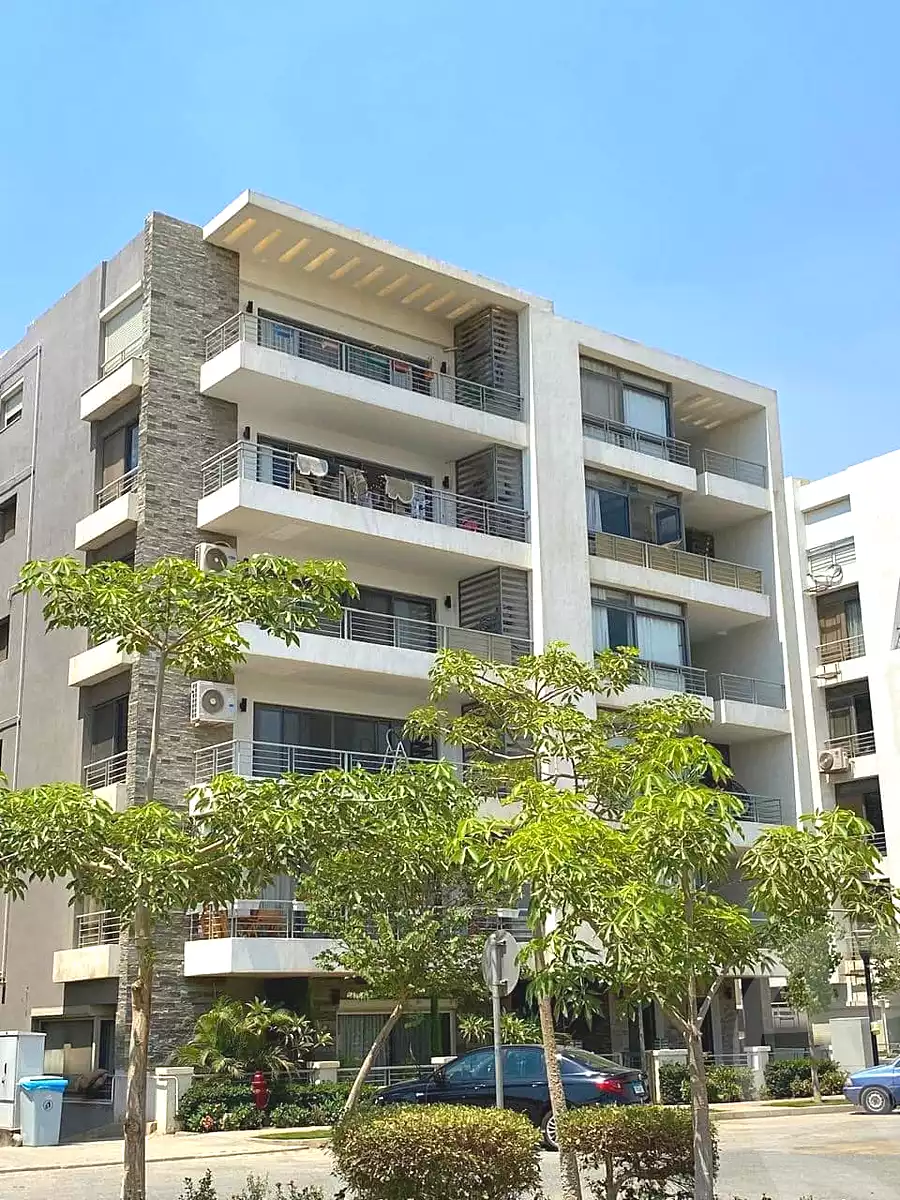 https://aqarmap.com.eg/en/listing/7377913-for-sale-cairo-new-cairo-compounds-tag-city