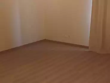Administrative For rent - 3 rooms - floor 3