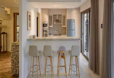 Furnished Apartment For sale - 2 rooms - floor 1