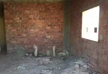 Apartments For sale - 4 rooms - floor 1