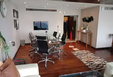 Administrative For rent - 5 rooms - floor 3