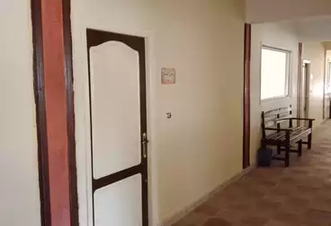 School For sale - 65 rooms