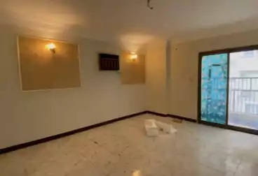 Apartments For sale - 3 rooms - floor 5