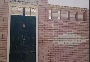 مدافن للبيع
