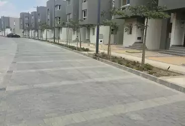 https://aqarmap.com.eg/en/listing/4726548-for-sale-cairo-el-sheikh-zayed-city-compounds-in-sheikh-zayed-etapa