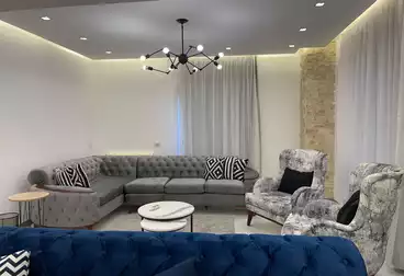 Furnished Apartment For rent - 3 rooms - floor 5