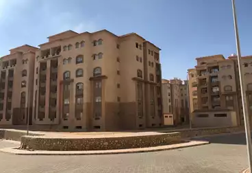 https://aqarmap.com.eg/en/listing/4762610-for-sale-cairo-new-cairo-compounds-dobat-el-modaraat-compound-deraa-misr