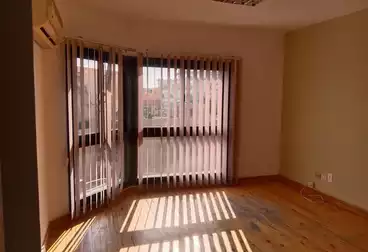 Administrative For rent in El Nahda St.